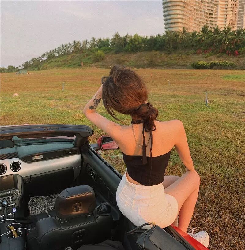 ÁO YẾM CỘT DÂY HỞ LƯNG XINH Y8