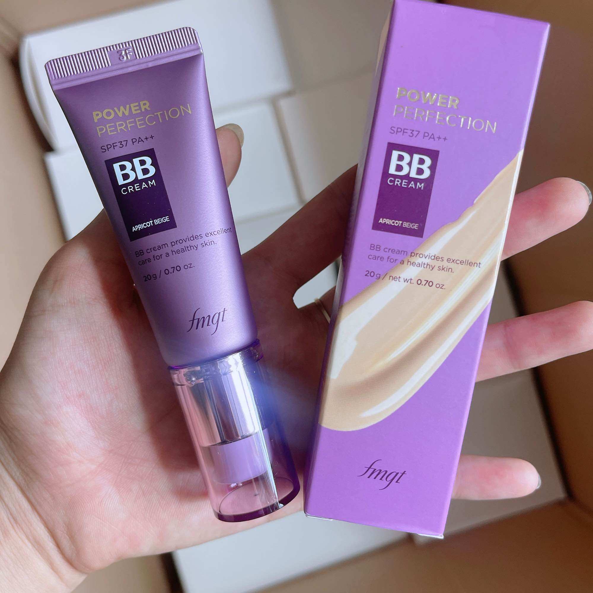 Kem nền BB Cream Power Perfection 20g