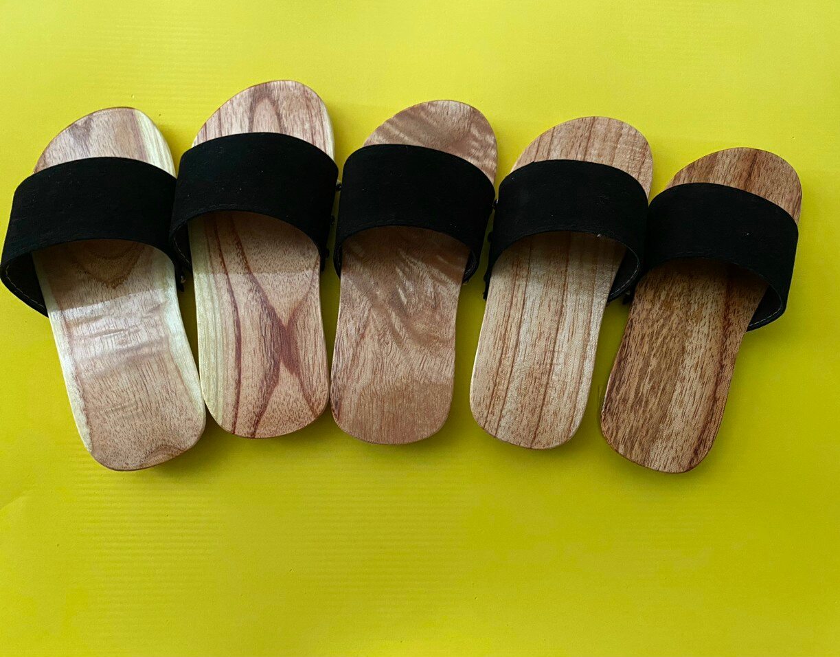 (1-9 tuổi) Guốc mộc cho bé, guốc gỗ cho bé trai bé gái