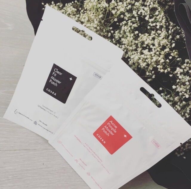 Miếng dán mụn Cosrx ACNE PIMPLE MASTER PATCH – Cosrx