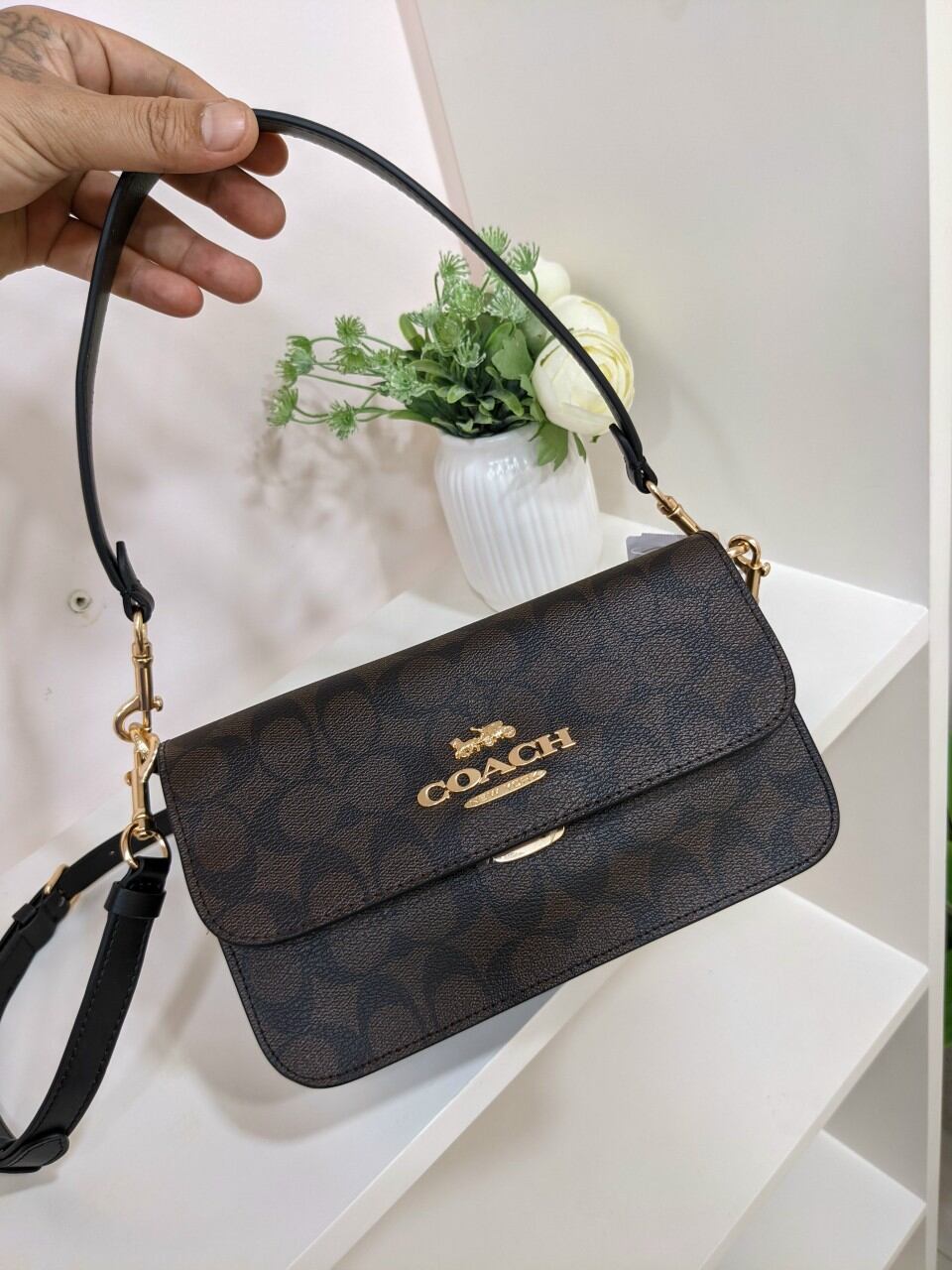 New Coach Brynn Shoulder Bag CA529 siêu sang chảnh
