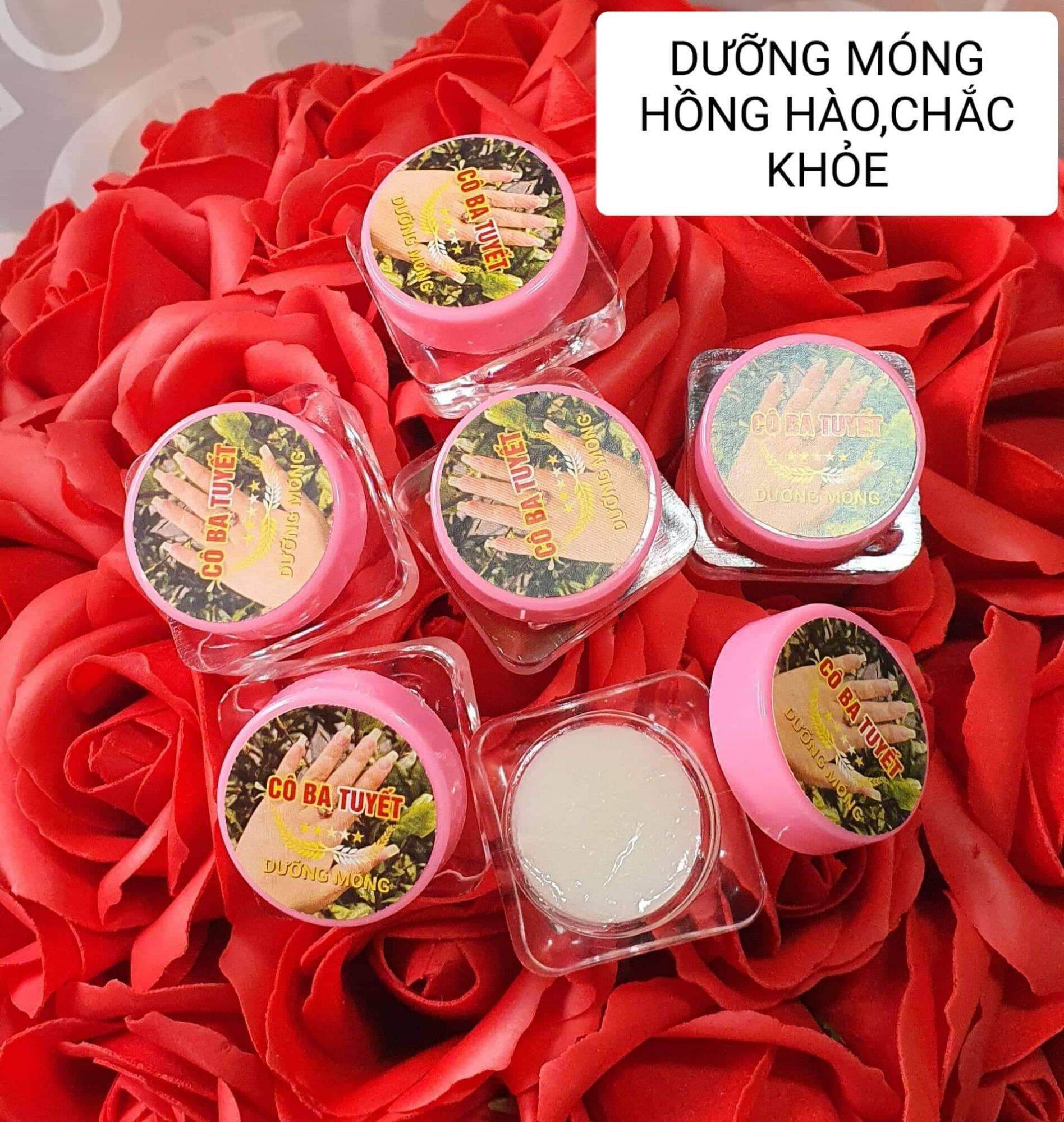 Dưỡng dài móng tay chân cô ba tuyết