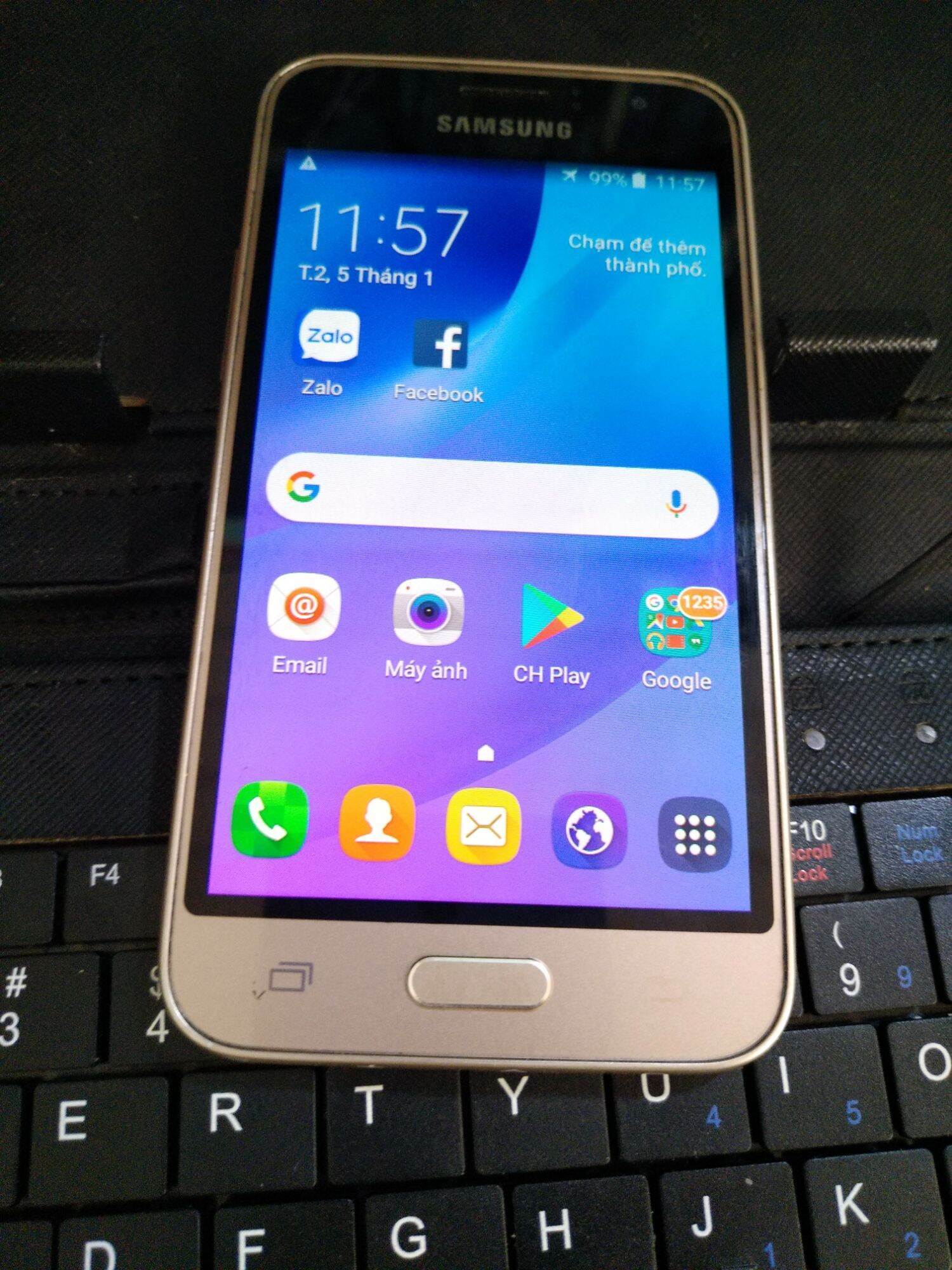 Samsung Galaxy J1 2016 có hỗ trợ sim 4G Ảnh Thật Like new