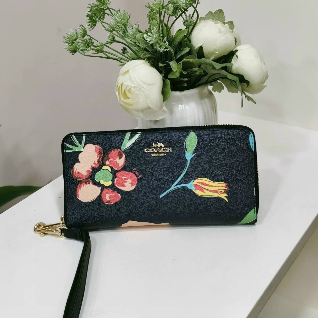 Ví C🅾️ACH Long Zip Around Wallet da thật chuẩn xịn xò