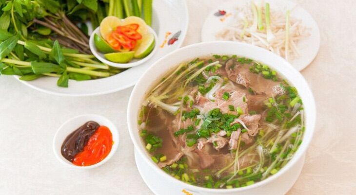 Tương đen Ông Chà Và chai 700g