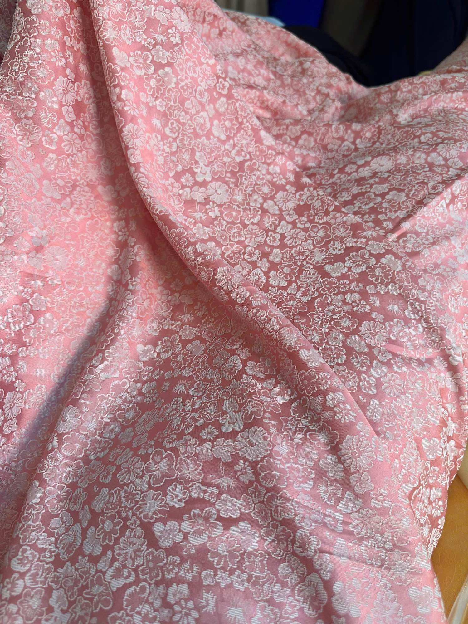 Vải lụa Gấm hoạ tiết may áo dài, đồ bà ba, pijama,vv..