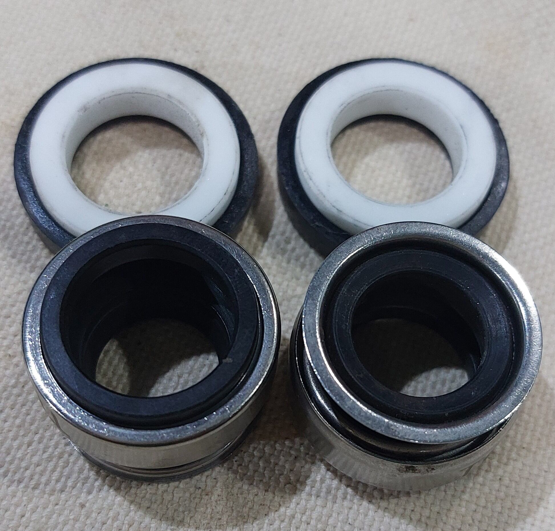 Phốt Bơm Nước