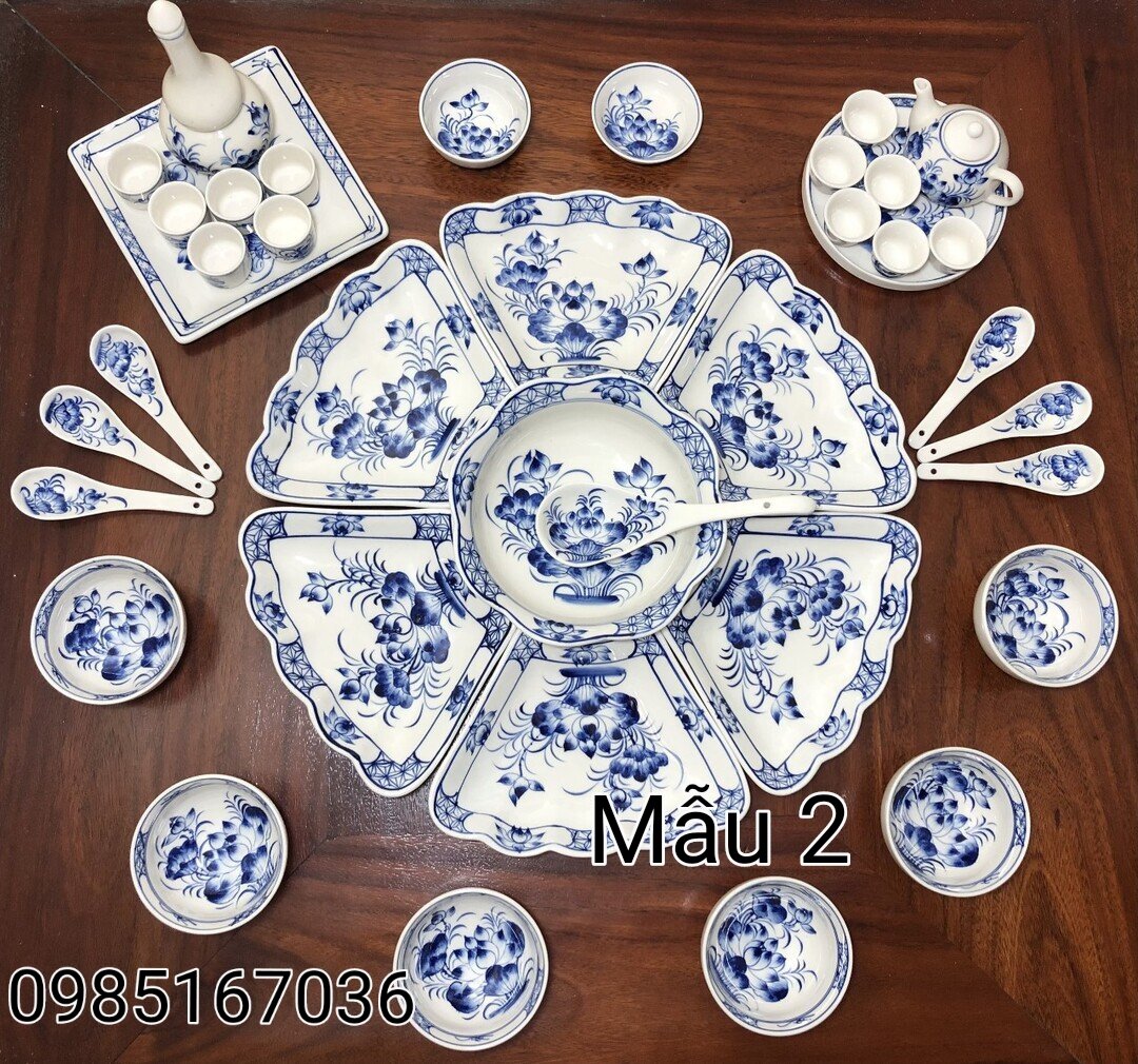 Bộ bát đĩa hoa mặt trời vẽ sen xanh kỹ.Hàng gốm sứ Bát Tràng.