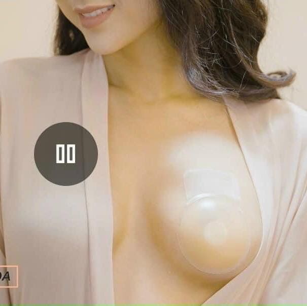 Miếng Dán Nâng Ngực Silicone Davichi Silicone Lifting Nipple Covers(Hộp 1 Cặp)