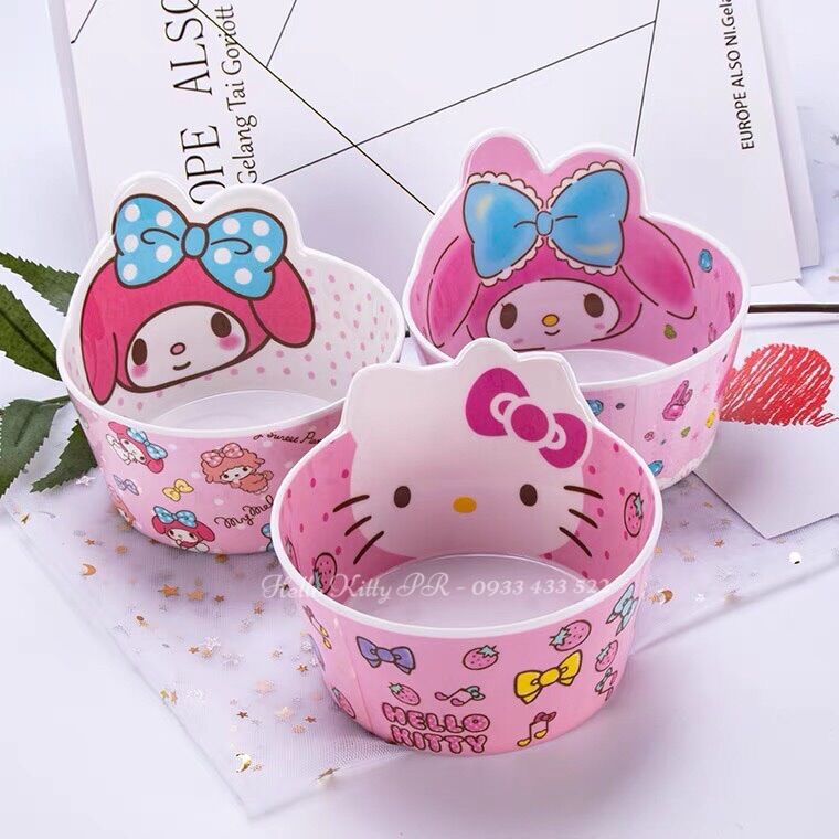 Tô Hello Kitty
