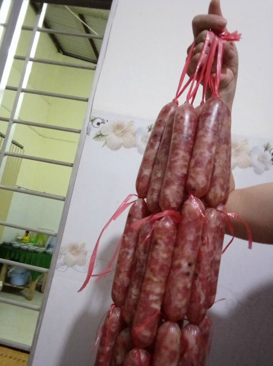 Lạp xưởng nhà làm 180k/kg
