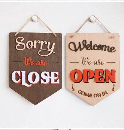 Bảng gỗ open close hai mặt treo shop thời trang quán cafe tiệm nail