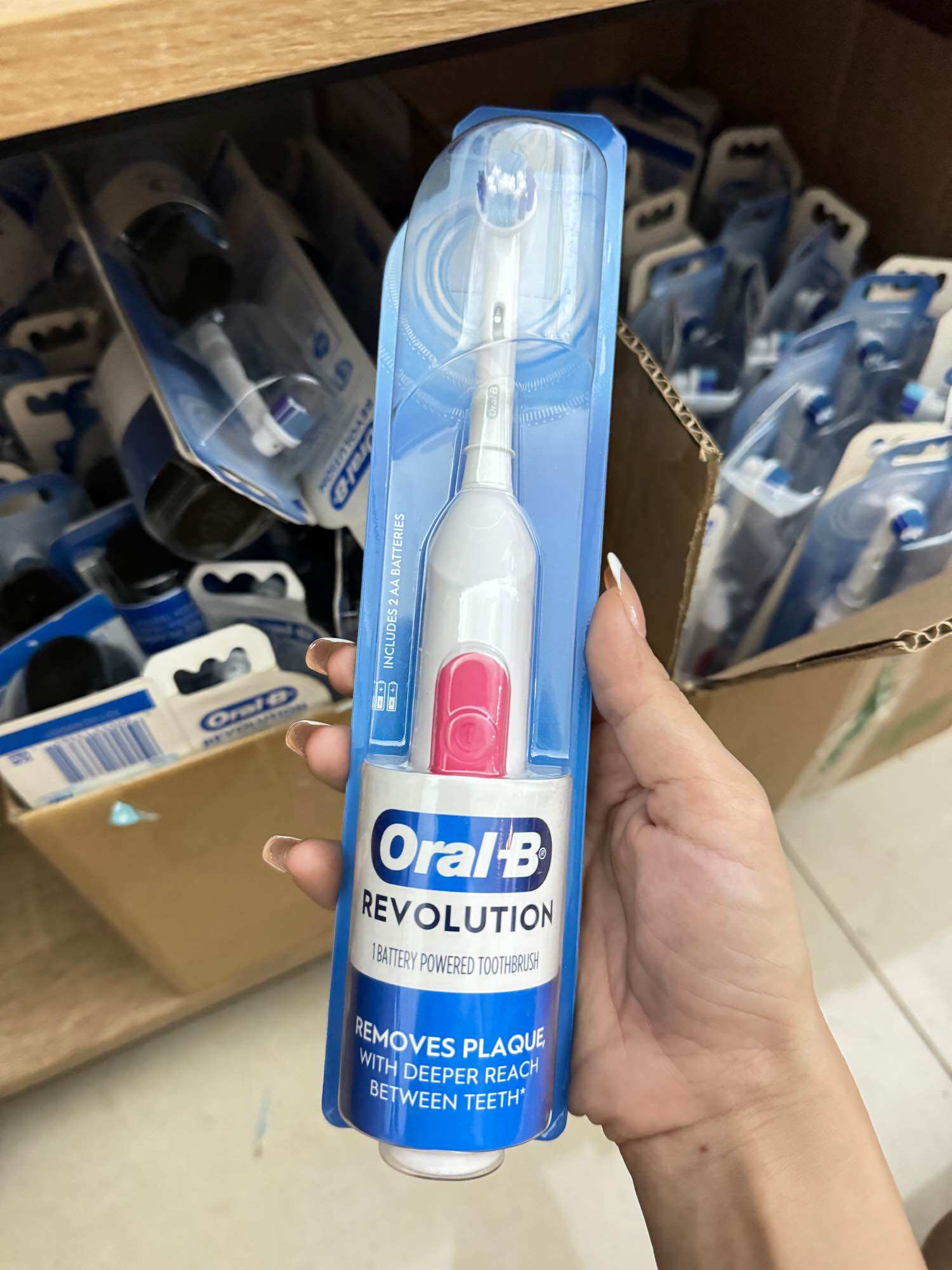 Bàn Chải Đánh Răng Oral B Pin hàng mỹ