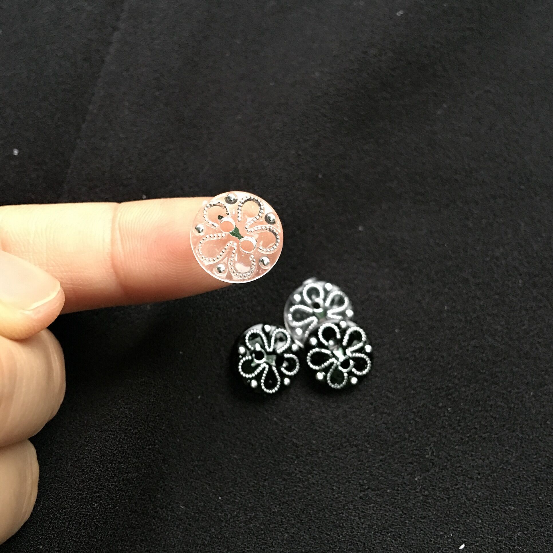 (N023) NÚT SƠ MI KIỂU 2 LỖ CAO CẤP SIZE 1.3cm