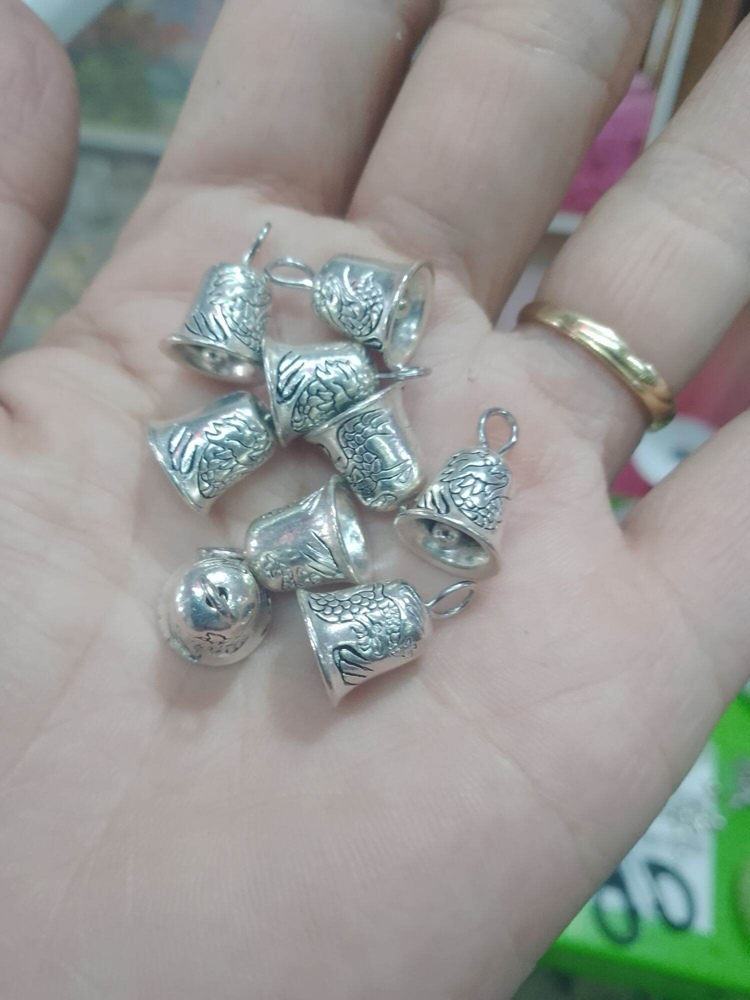 Charm chuông xi bạc