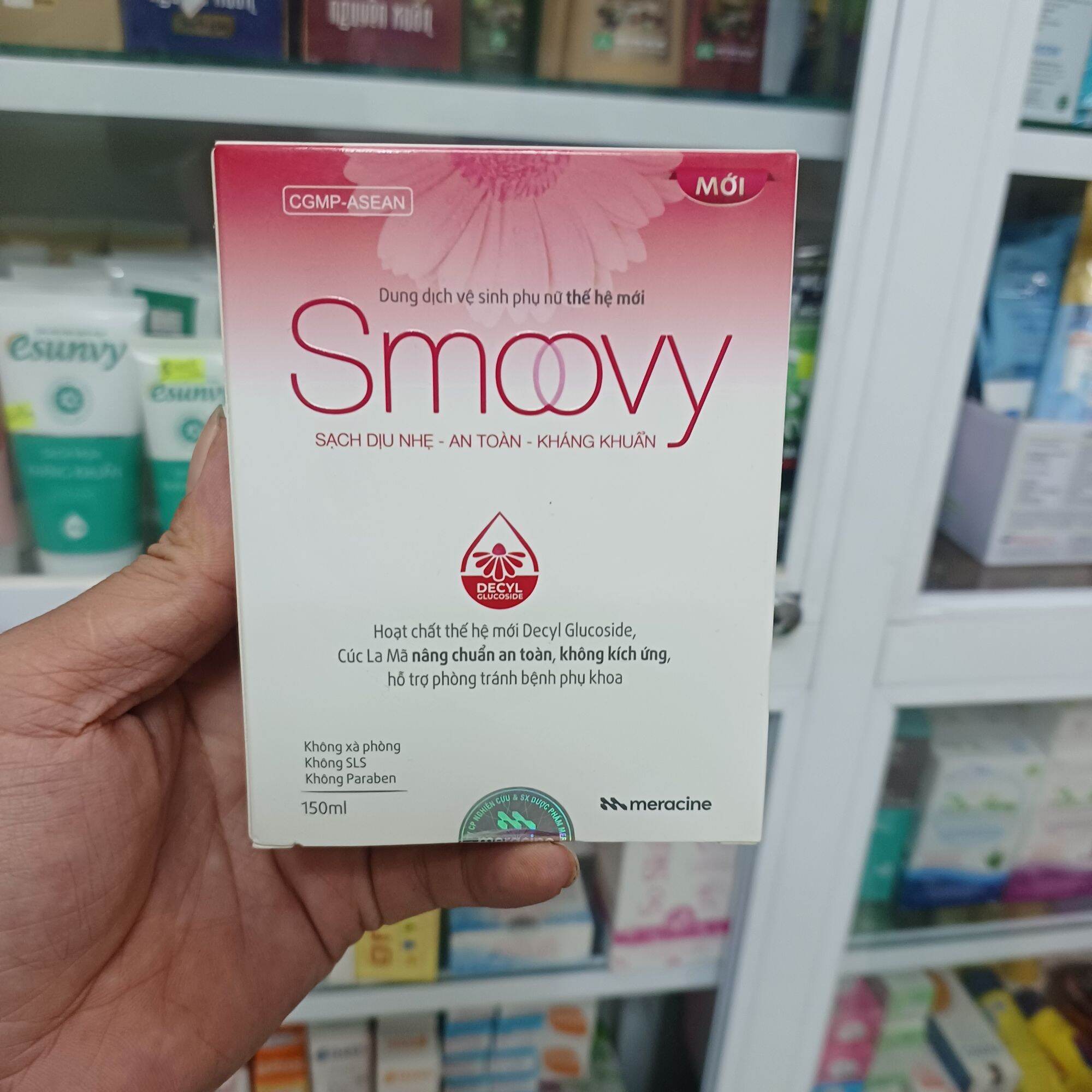 Dung dịch vệ sinh phụ nữ Smoovy hộp 1 chai 150ml