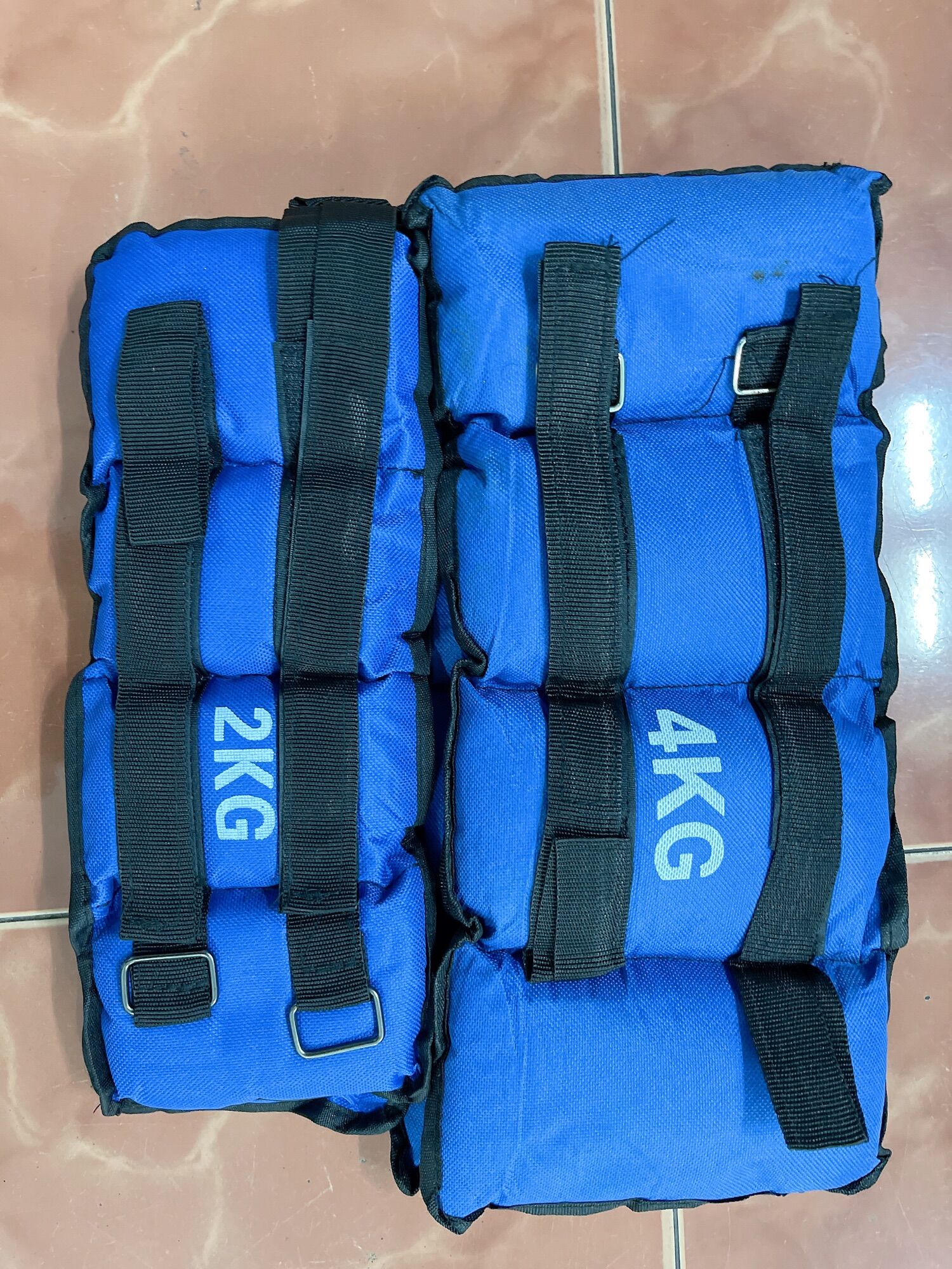 Bộ Tạ chân mềm 2kg và 4kg không gây Đau