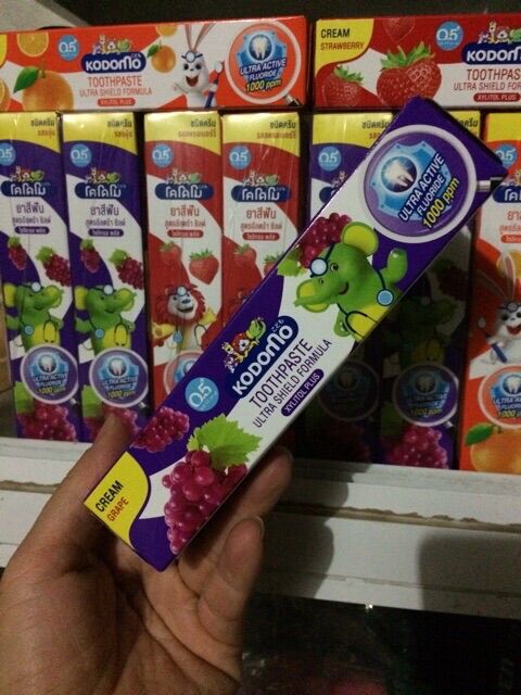 Kem Đánh Răng Kodomo Thái Lan - Dành Cho Bé Yêu