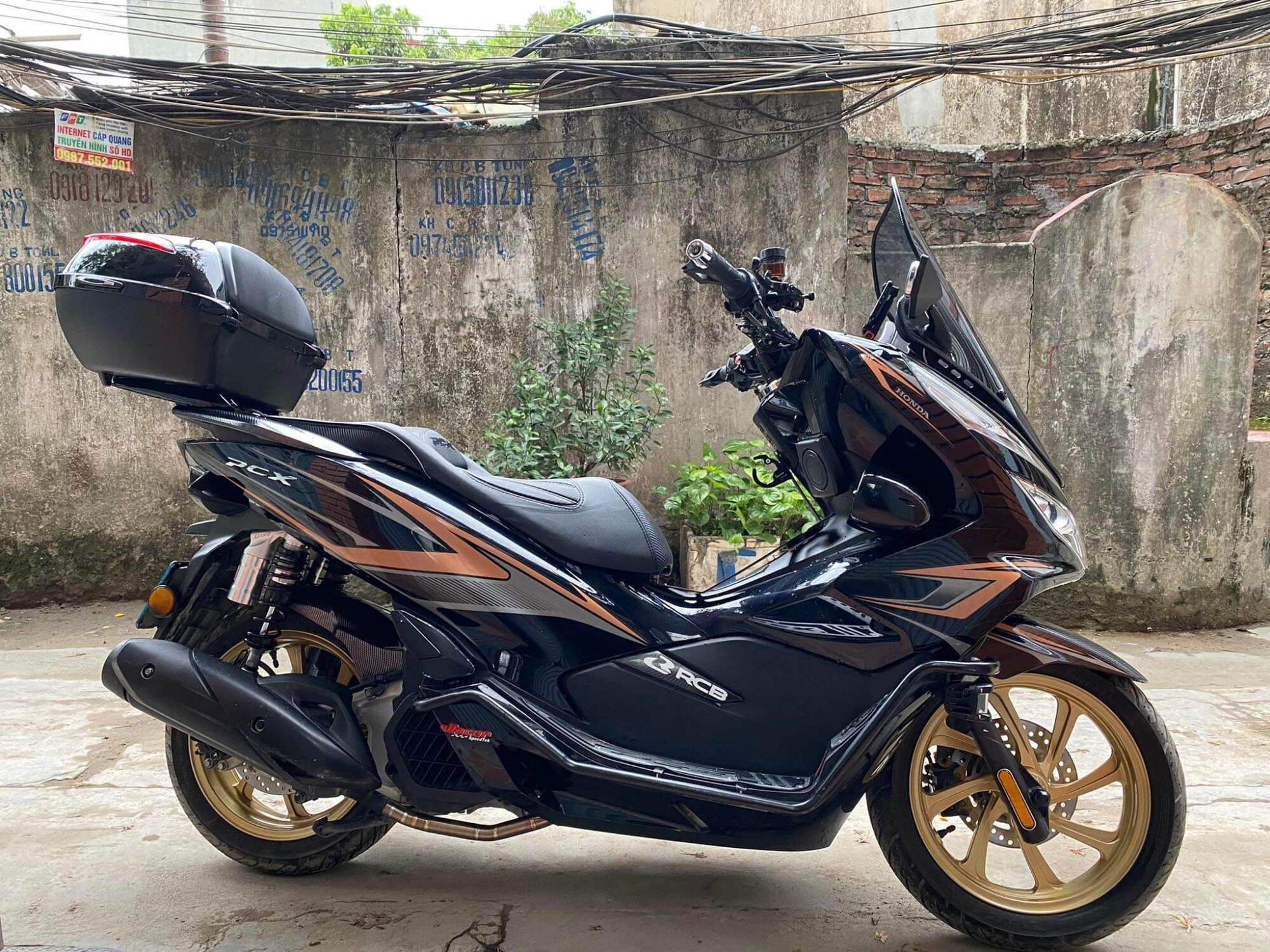 Tem xe pcx 2014- 2021 . tem rời đen bạc vàng đồng bán xe đen cao cấp
