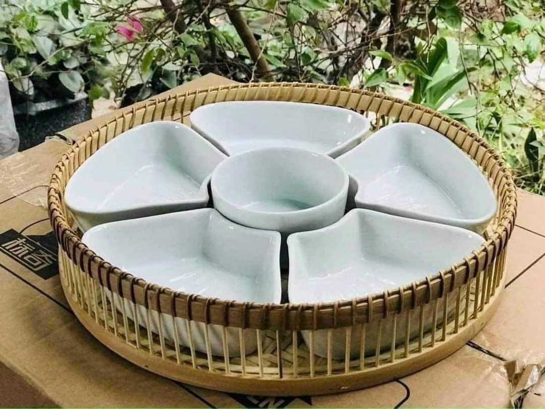 KHAY ĐỰNG ĐỒ ĂN