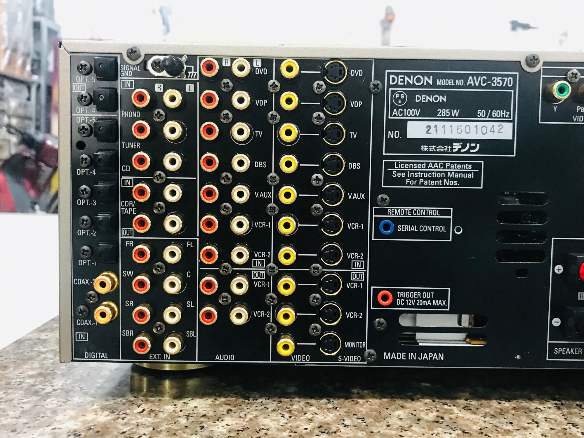 Freeship Amply DENON AVC-3570 CS-285w máy chạy 14 sò than đại.