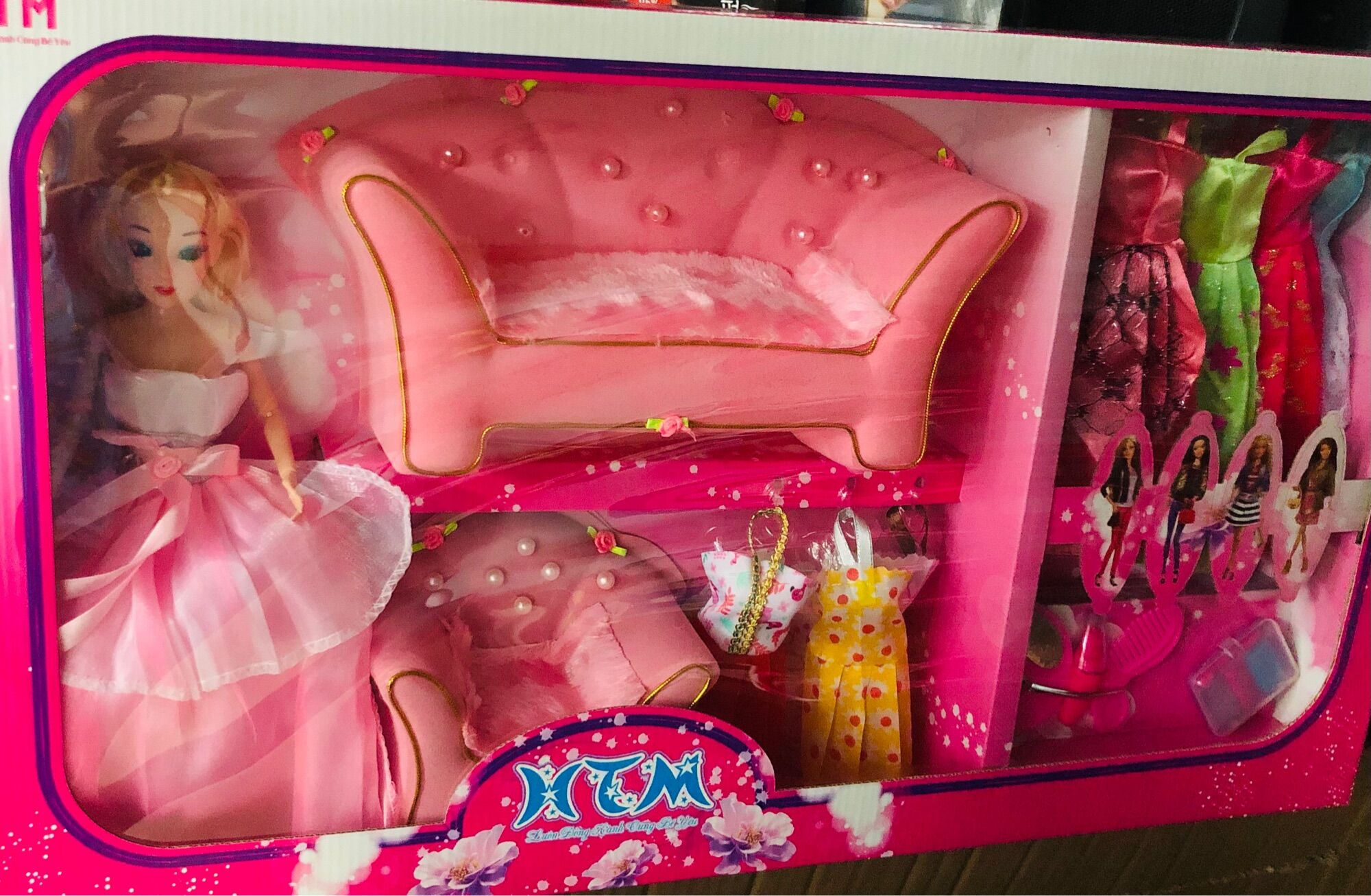 Phỏng riêng của Búp Bê Barbie