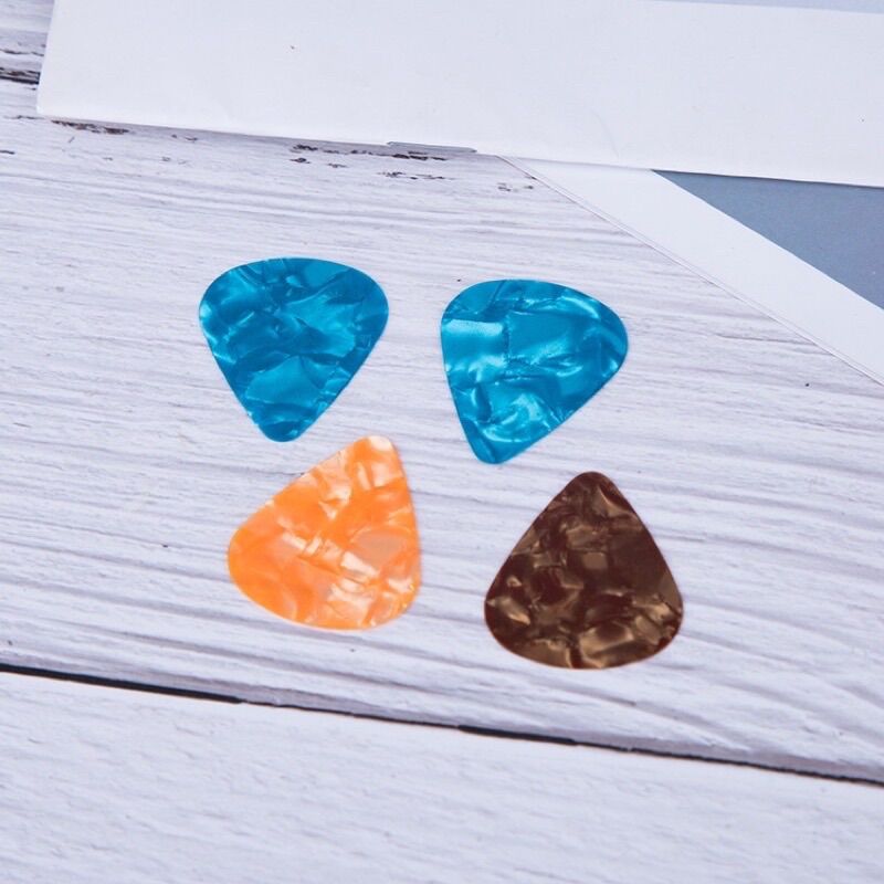 Bộ 6 chiếc Pick gảy Alice (màu, size ngẫu nhiên)