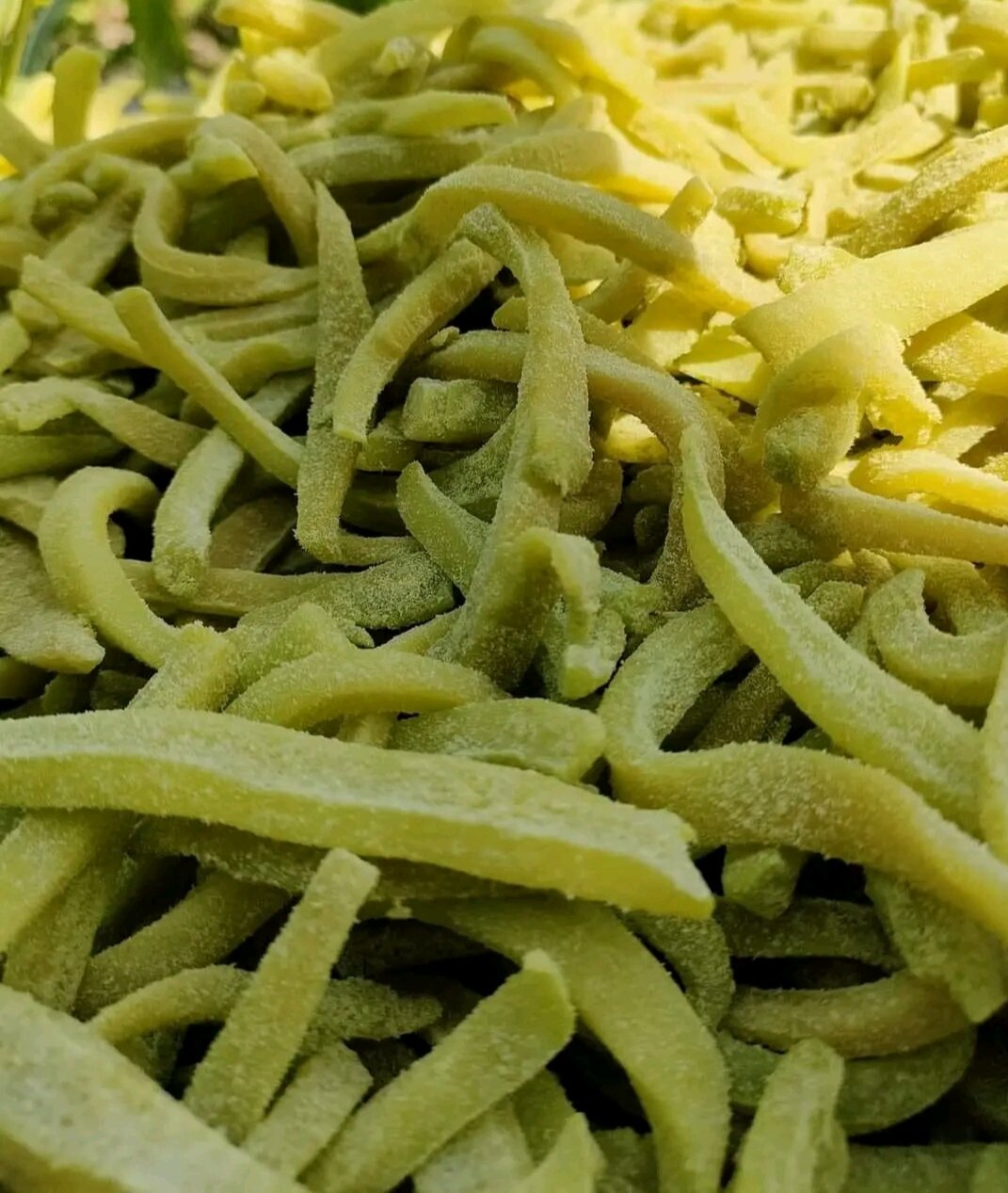 1KG MỨT DỪA NON LÁ DỨA MỀM DẺO THƠM NGON