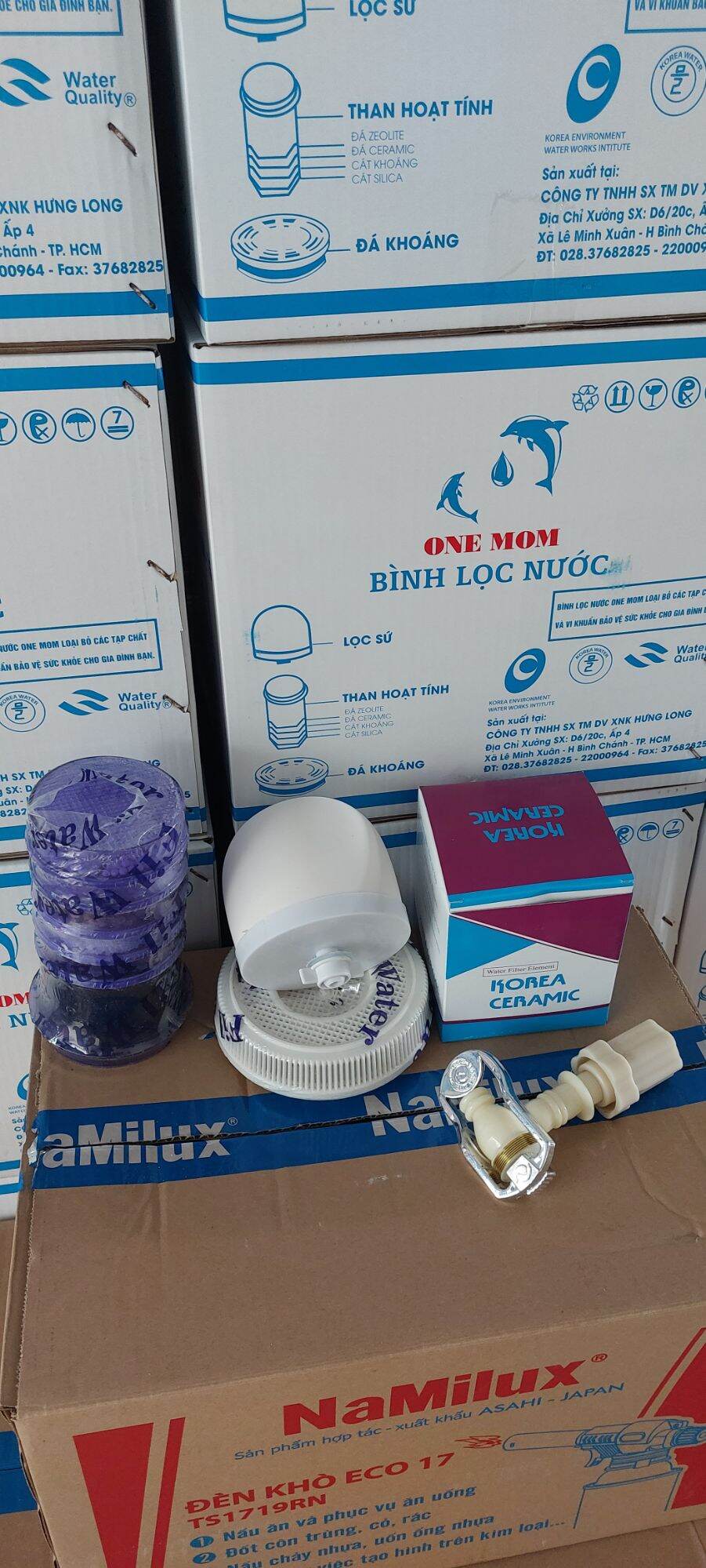 Bình lọc nước tốt màu xanh đẹp