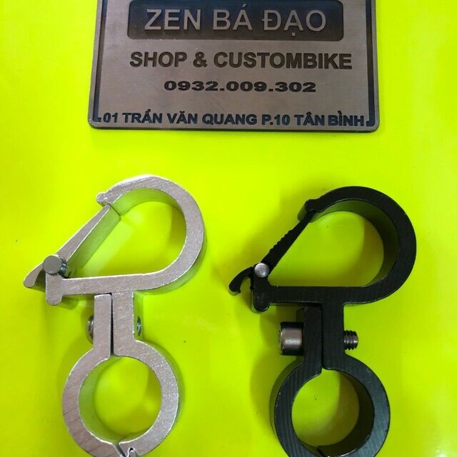 Móc treo đồ gắn ghi đông