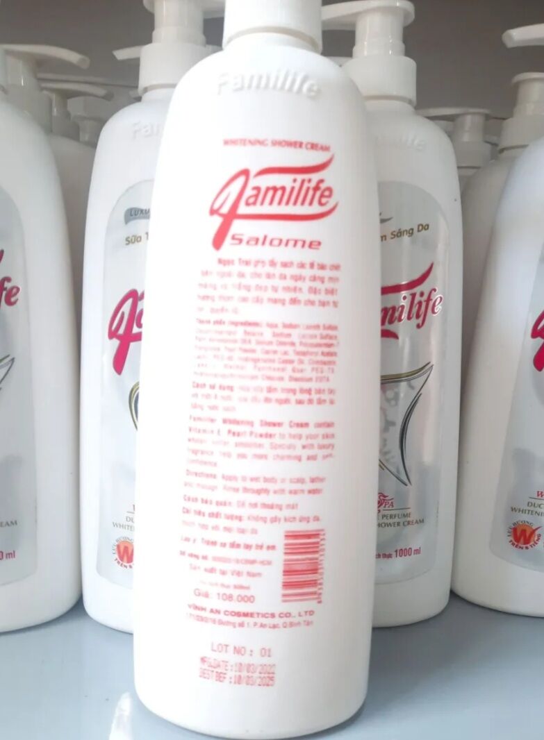 ( ComBo 2 Chai ) Sữa Tắm Cá Ngựa Familife 1000ml