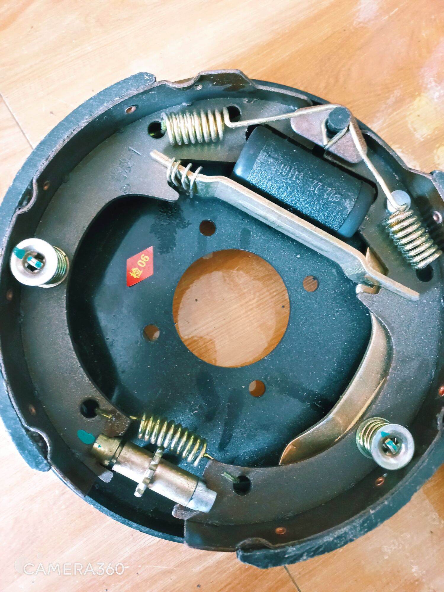 CẶP MÂM DỪNG PHANH DẦU xXE BA GÁC