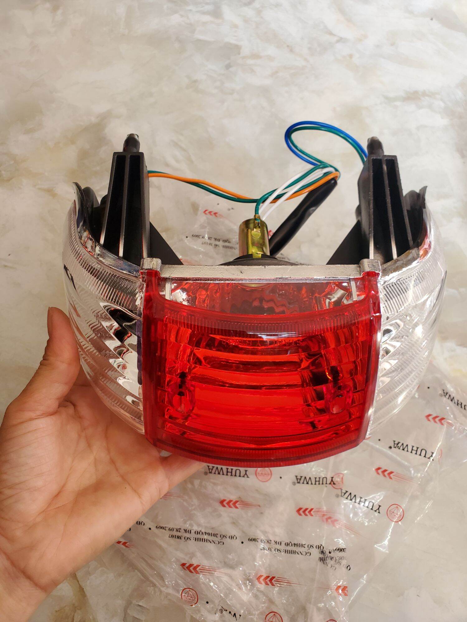 Bộ đèn lái đuôi sau xe Wave anpha thường và zin.