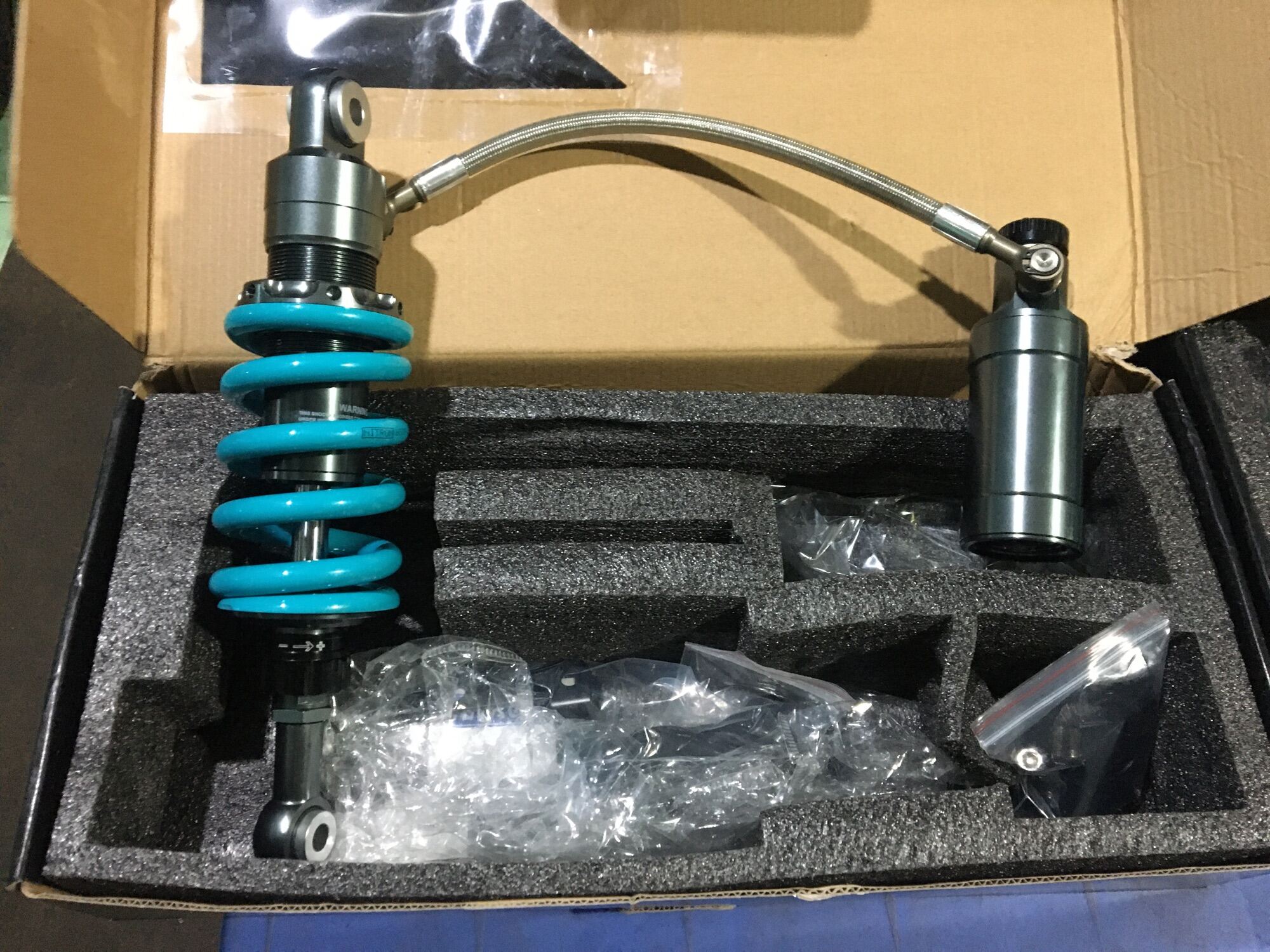 Phuộc Nhúng Nitron loại xoay Raider xăng cơ-raider fi