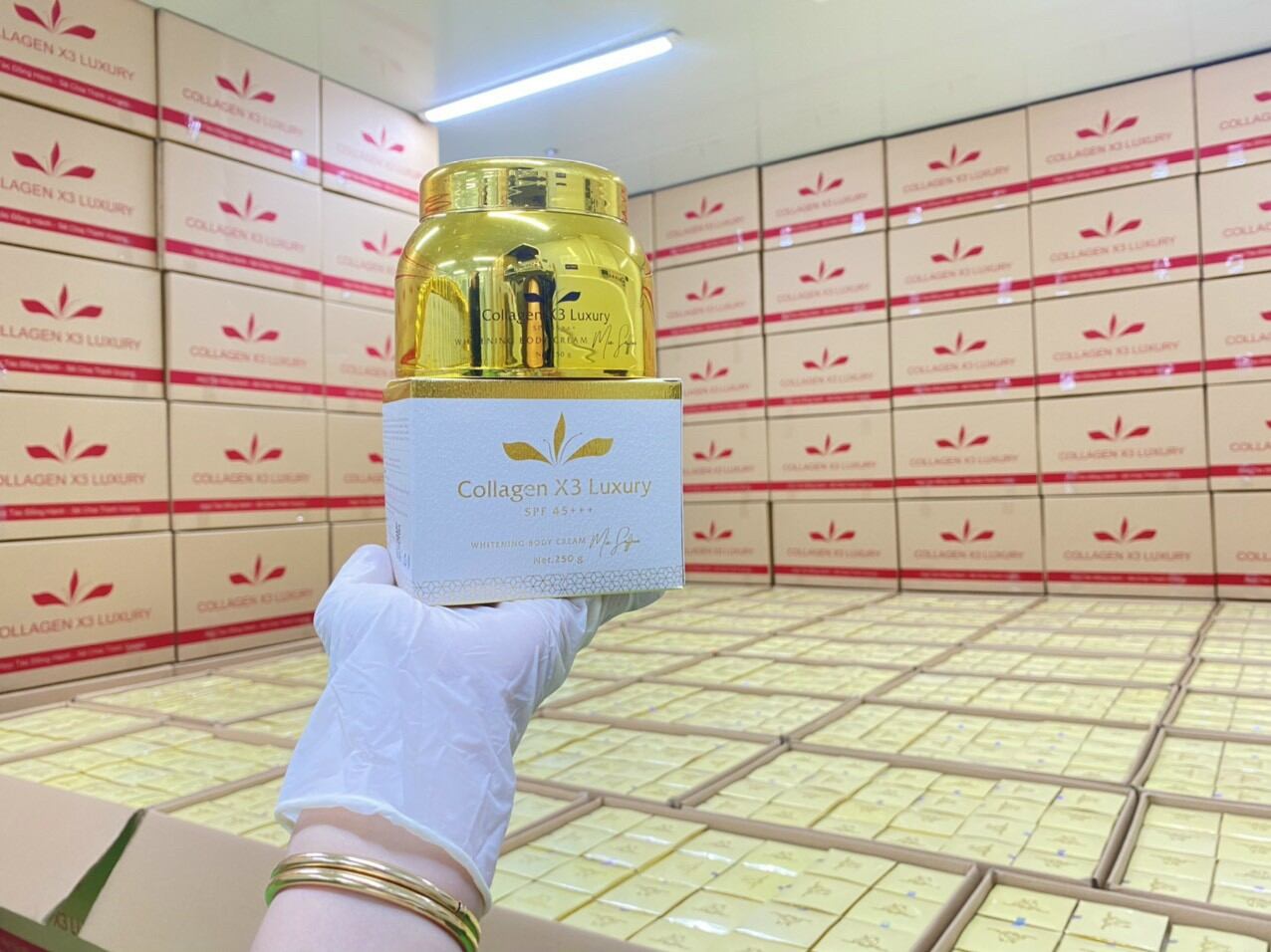 ☄☄𝐊𝐄𝐌 𝐁𝐎𝐃𝐘 𝐂𝐎𝐋𝐋𝐀𝐆𝐄𝐍 𝐗𝟑 𝐋𝐔𝐗𝐔𝐑𝐘
🦠🦠 Chính hãng  Cty Đông Anh