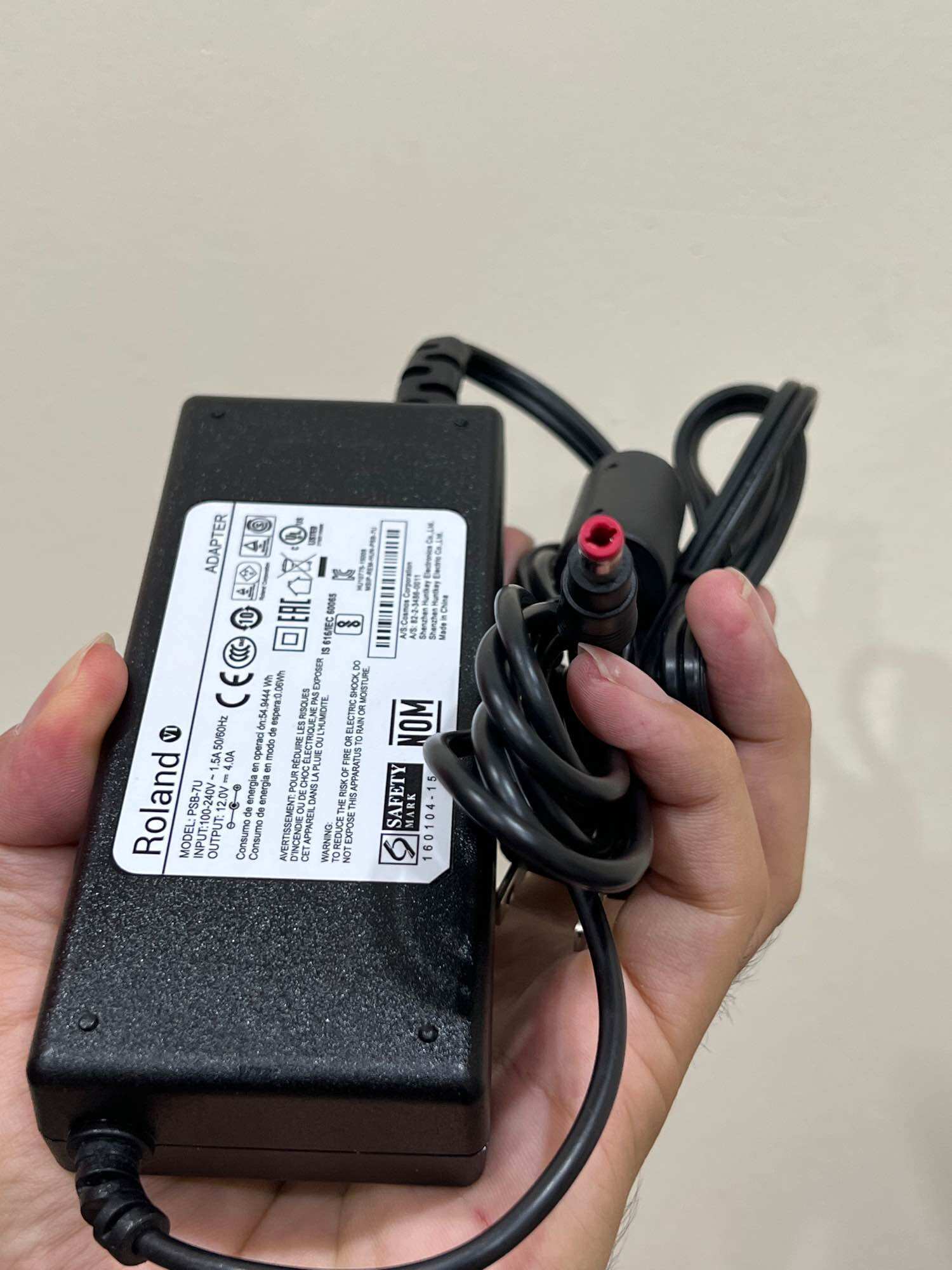 ADAPTER NGUỒN ĐÀN ORGAN ROLAND E-A7