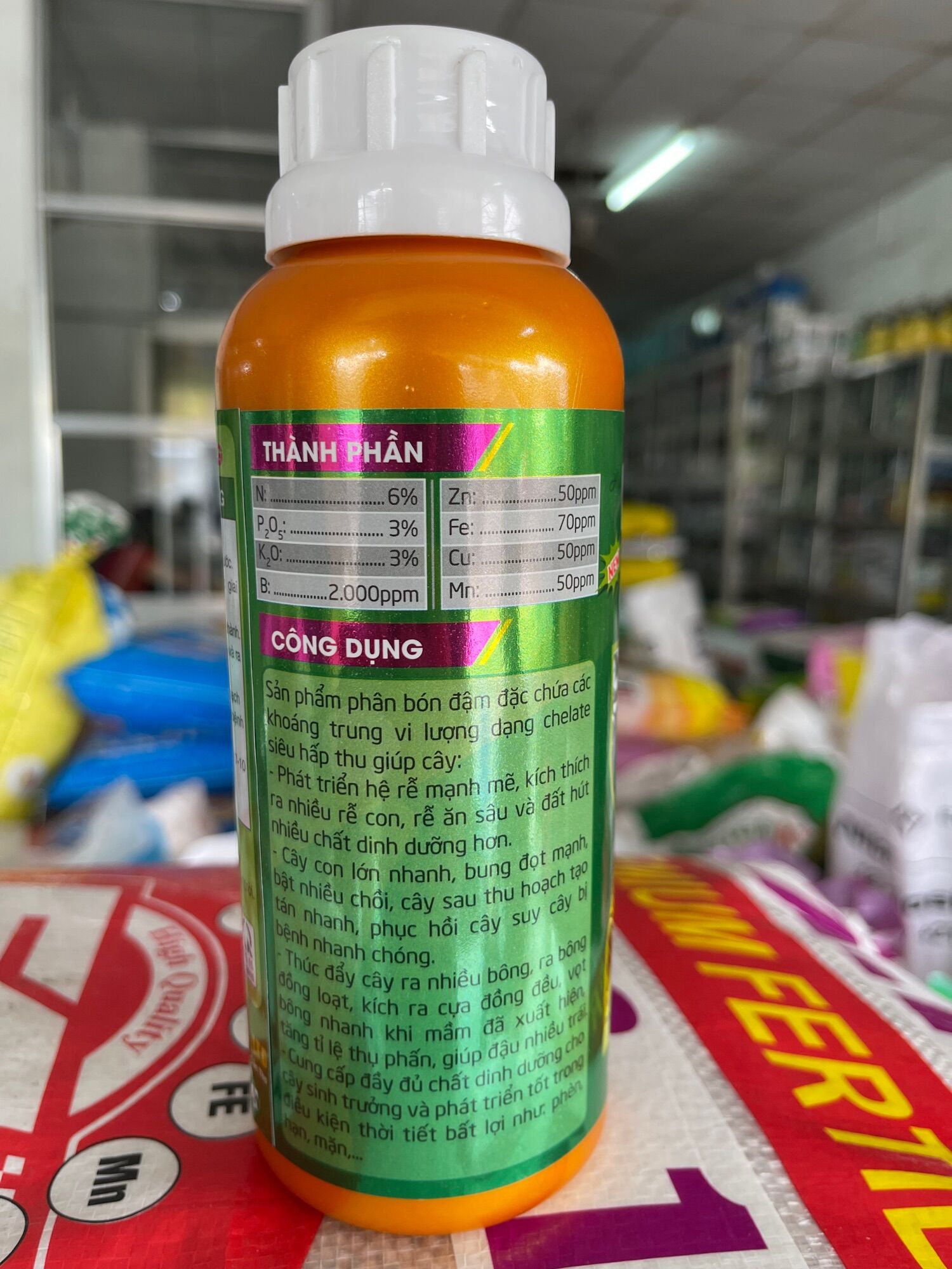 PHÂN BÓN VI LƯỢNG RA HOA ĐỒNG LOẠT ( 500ml)