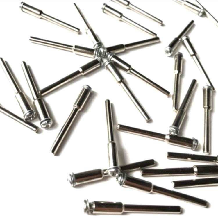Trục kẹp đĩa lỗ vít 3mm cán 3mm