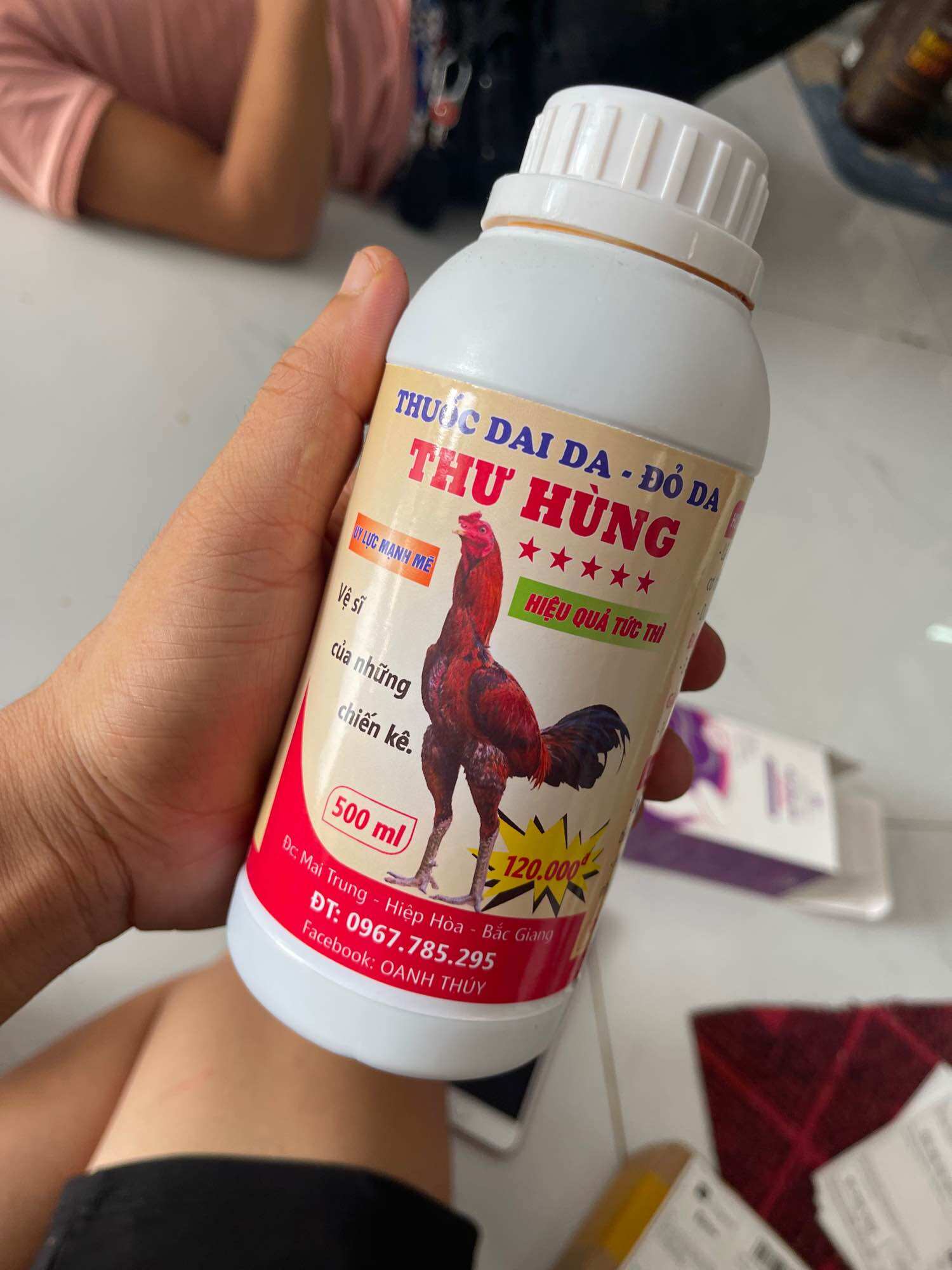 Chai om dai da Thư Hùng cho gà chọi