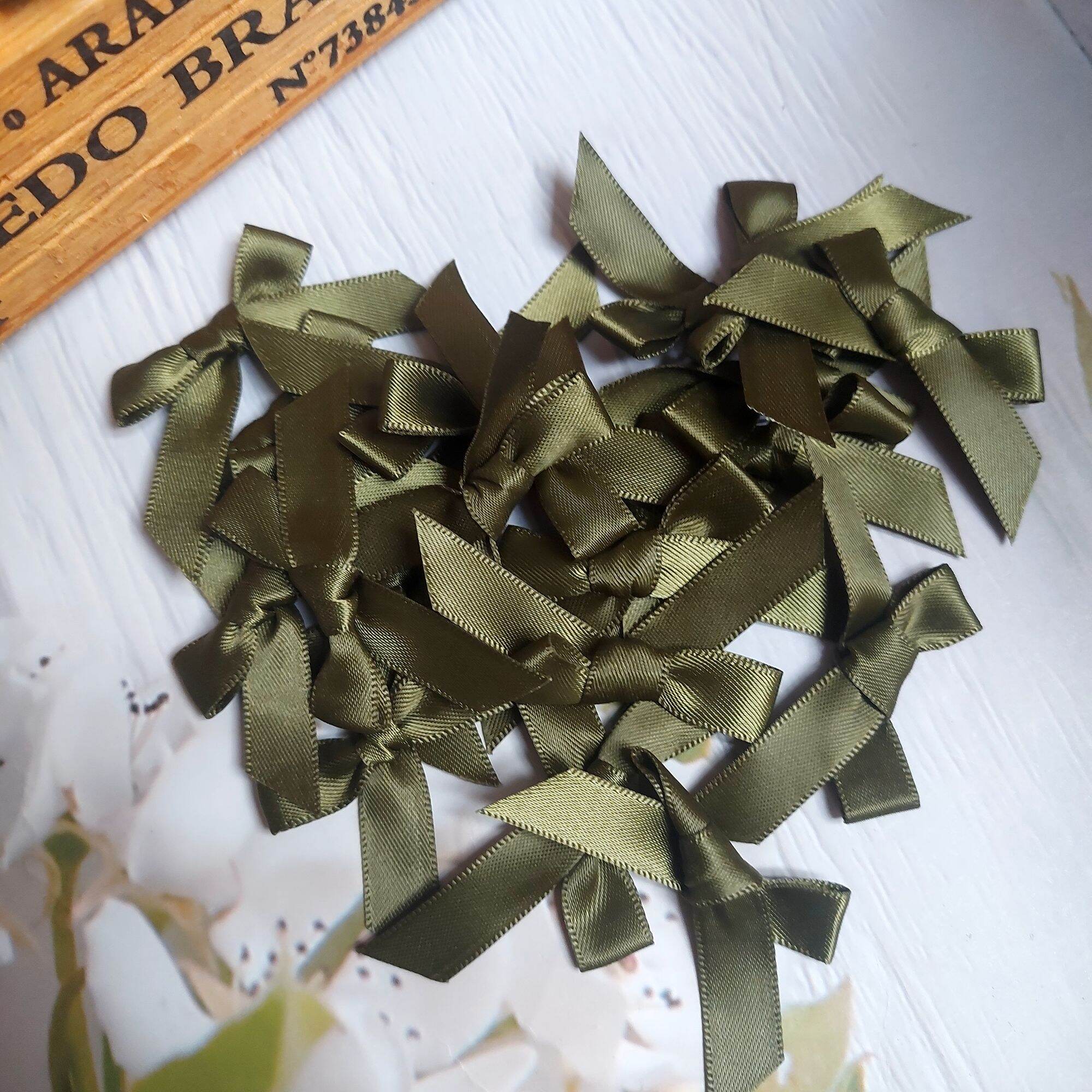(50 NƠ )NƠ  LỤA TRANG TRÍ THỦ CÔNG,CÓ 8 MÀU, BẢN RỘNG 1CM.