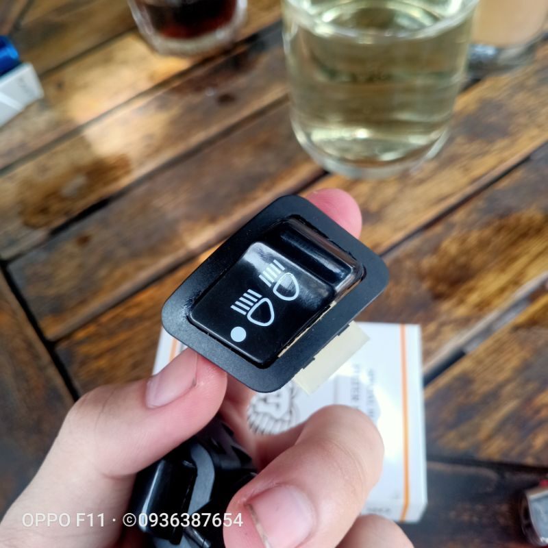 Công tắc tắt đèn xe cho các dòng xe đời mới như Vision, Wave, Blade ,....