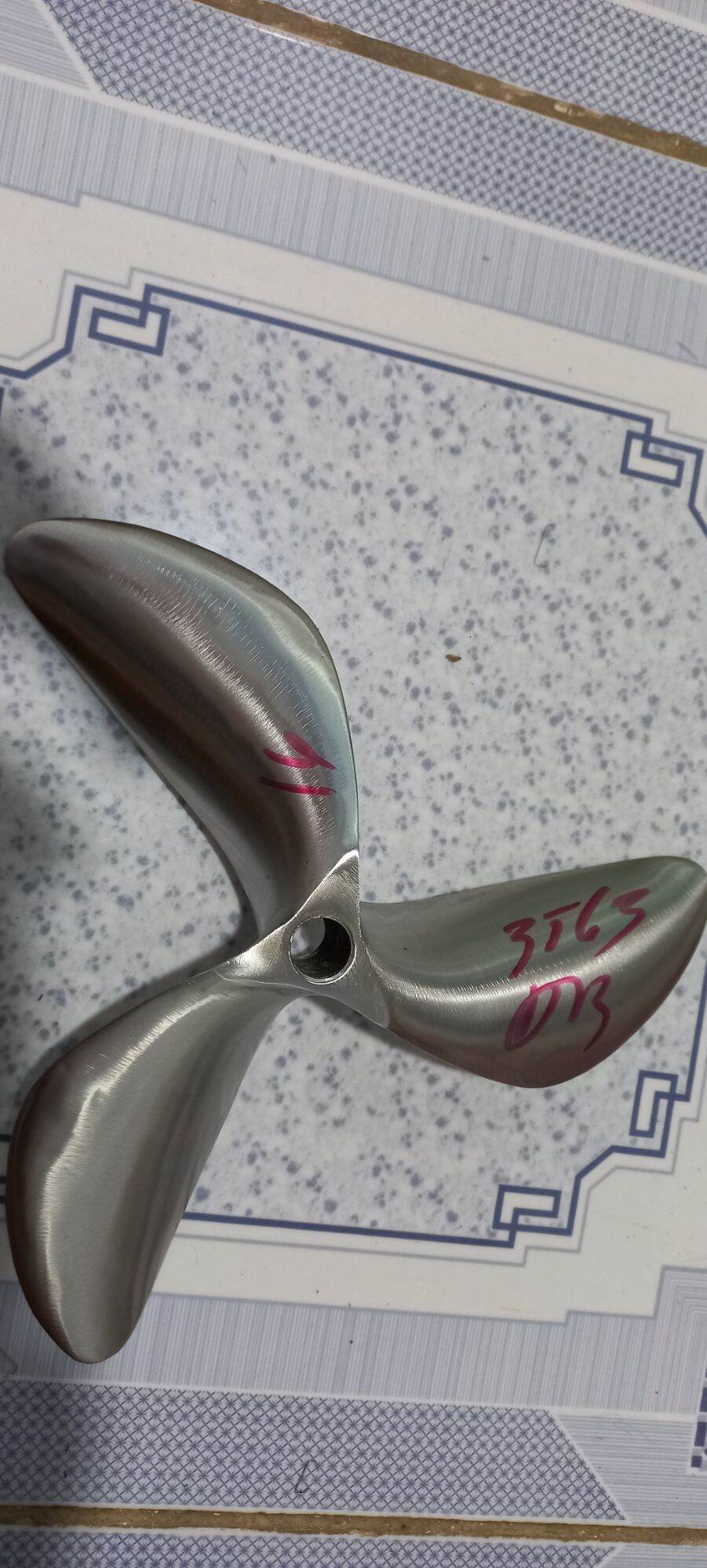 CHÂN VỊT INOX 3T63 MÁY 8HP REN 16 LH 0975880350