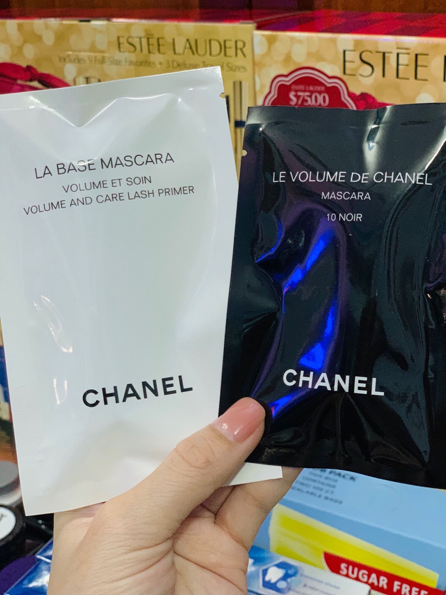 Hàng Mỹ air - Set mascara Chanel mini 10 nior và Base