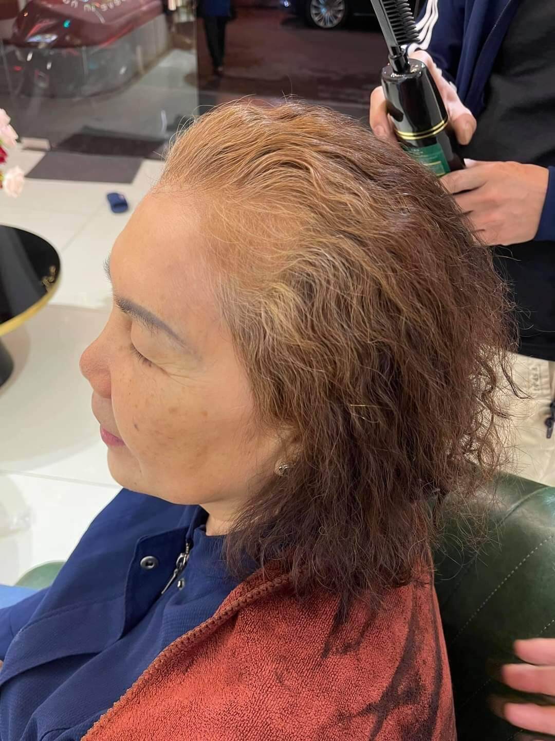 DẦU GỘI PHỦ BẠC MÀU ĐEN.