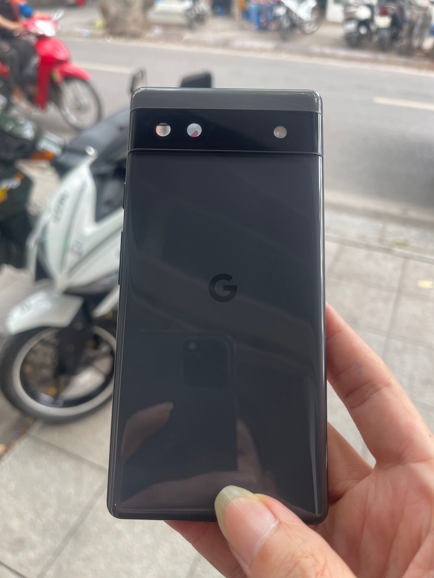 Nắp lưng google pixel 6a