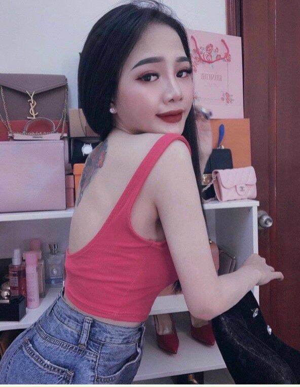 [HCM]Áo Croptop 3 Lỗ cổ U Hở Lưng Sexy