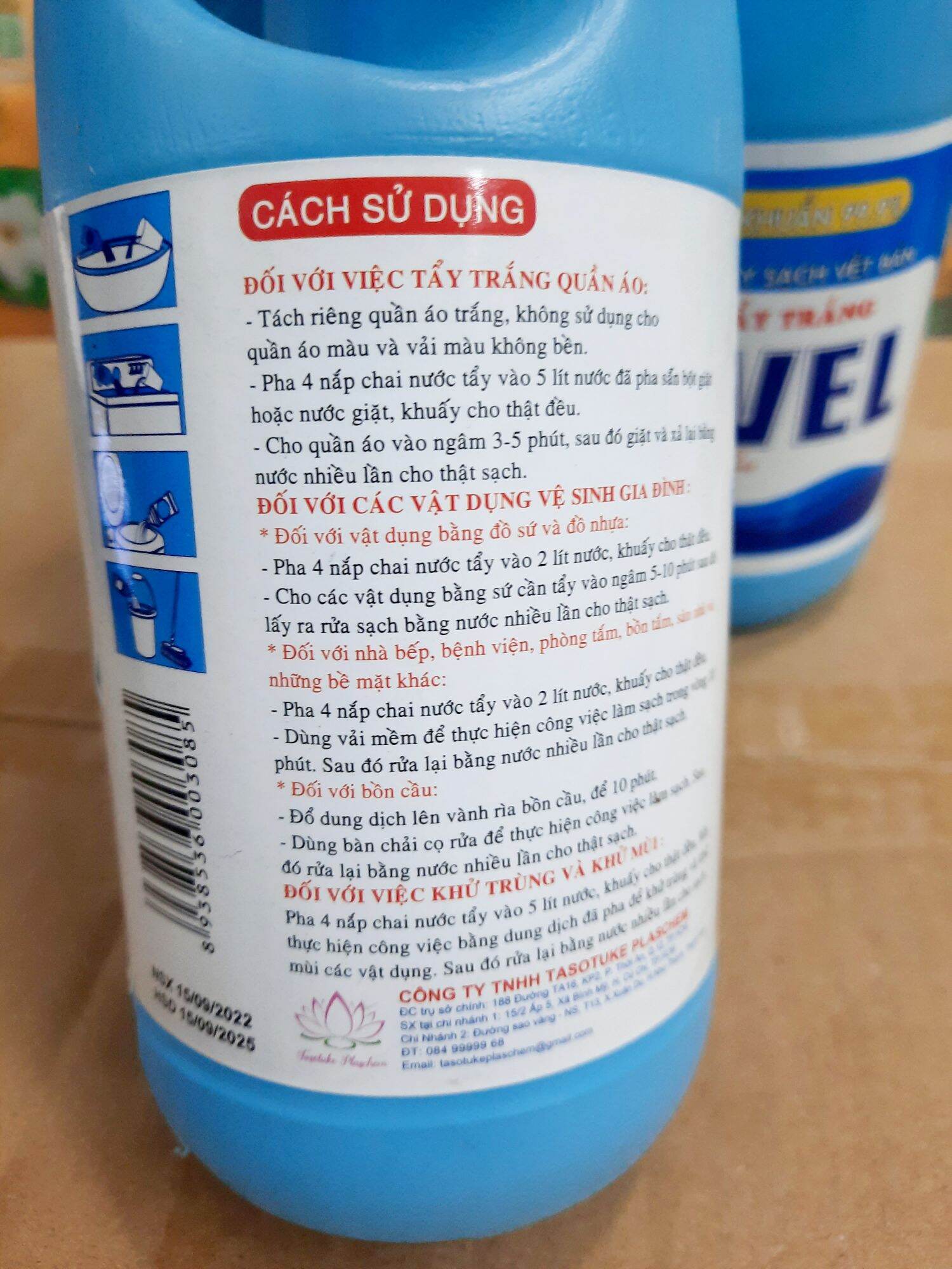 Nước Tẩy Trắng Quần Áo Javel 1000ml