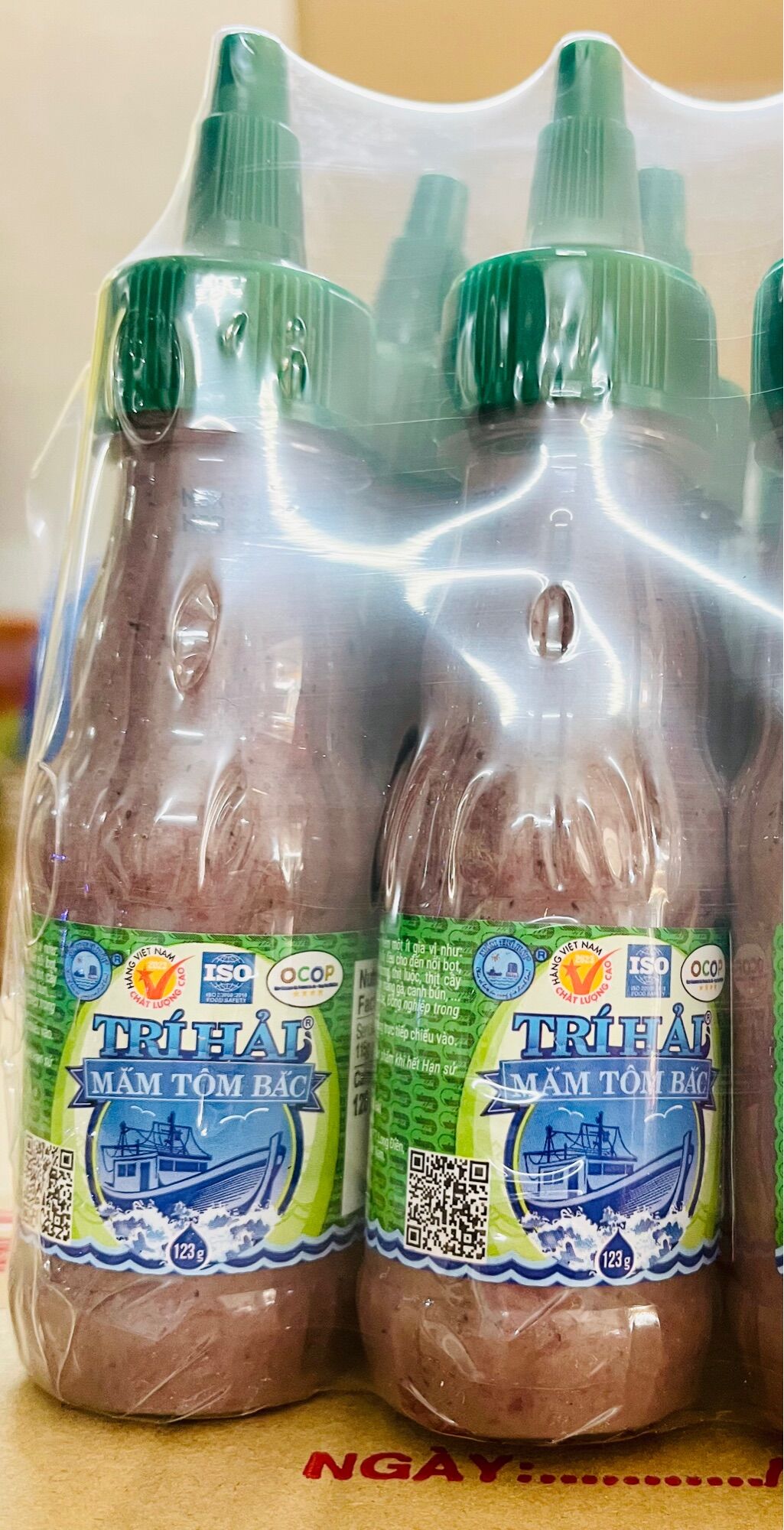 (MẪU MỚI) Mắm tôm Bắc Trí Hải chai (123g)