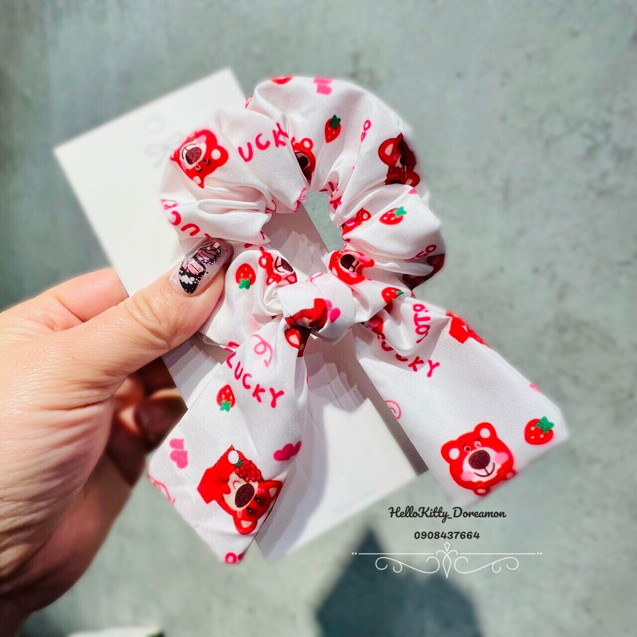 CỘT TÓC SCRUNCHIES NƠ GẤU DÂU LOTSO