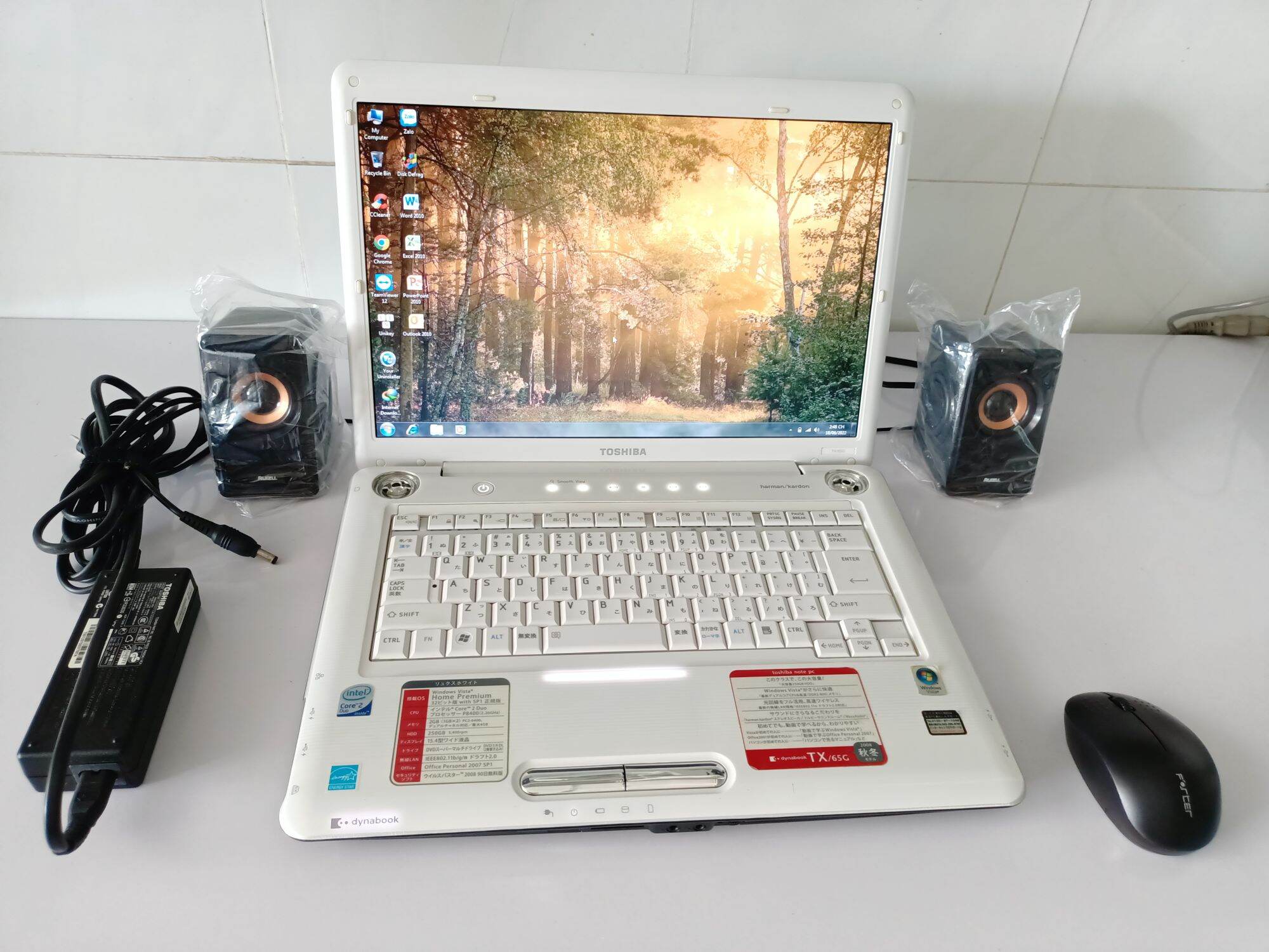 Laptop toshiba máy đẹp như mới 90% , chạy mượt , học online hay văn phòng ,cpu p8400 / ram 3ghz / hdd 160g / màn hình 15in / có wifi